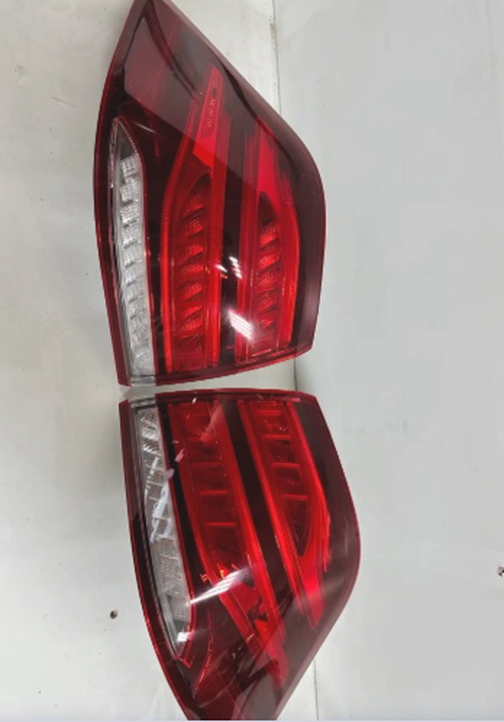 Задняя фара от Mercedes GLE W166